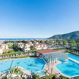 Hotel apartamentowy 2 Village